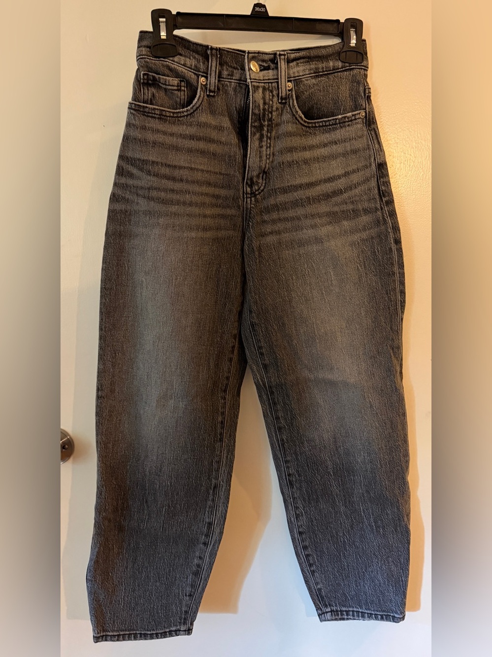 Evereve Ever Seamed Barrel Jean in washed black sz 24 like new